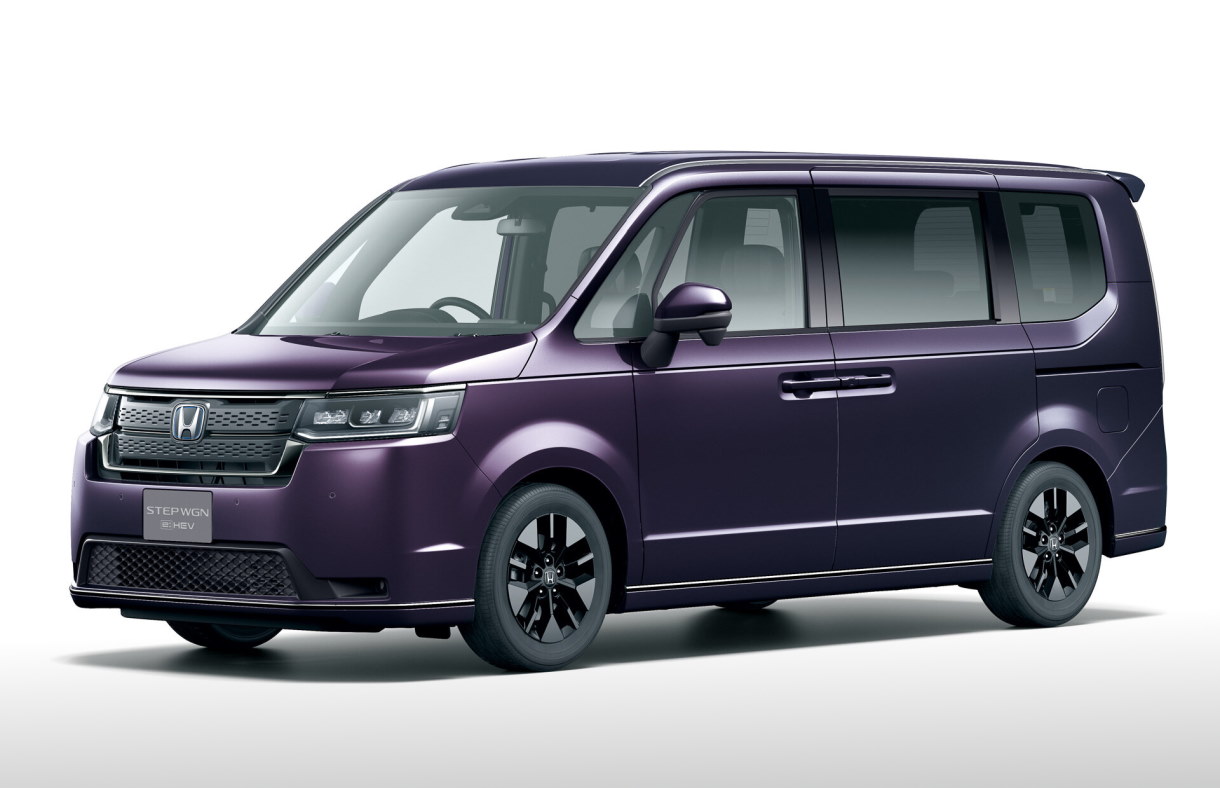 ������� Honda StepWGN Spada