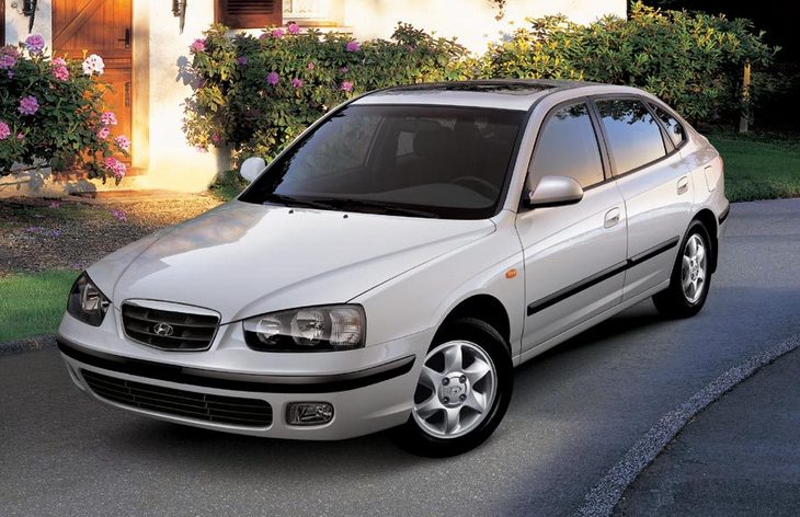 Хэтчбек Hyundai Elantra третьего поколения, 2000-2003