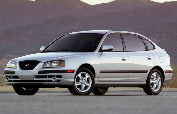 Седан Hyundai Elantra третьего поколения после рестайлинга, 2003-2010