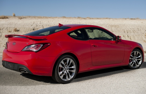 ���� Hyundai Genesis
