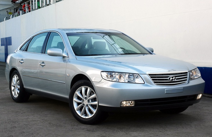 Седан Hyundai Grandeur четвертого поколения, 2005–2010