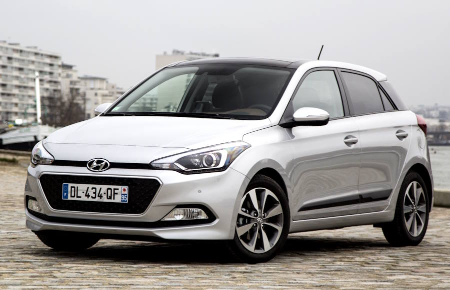 Хэтчбек Hyundai i20 второго поколения