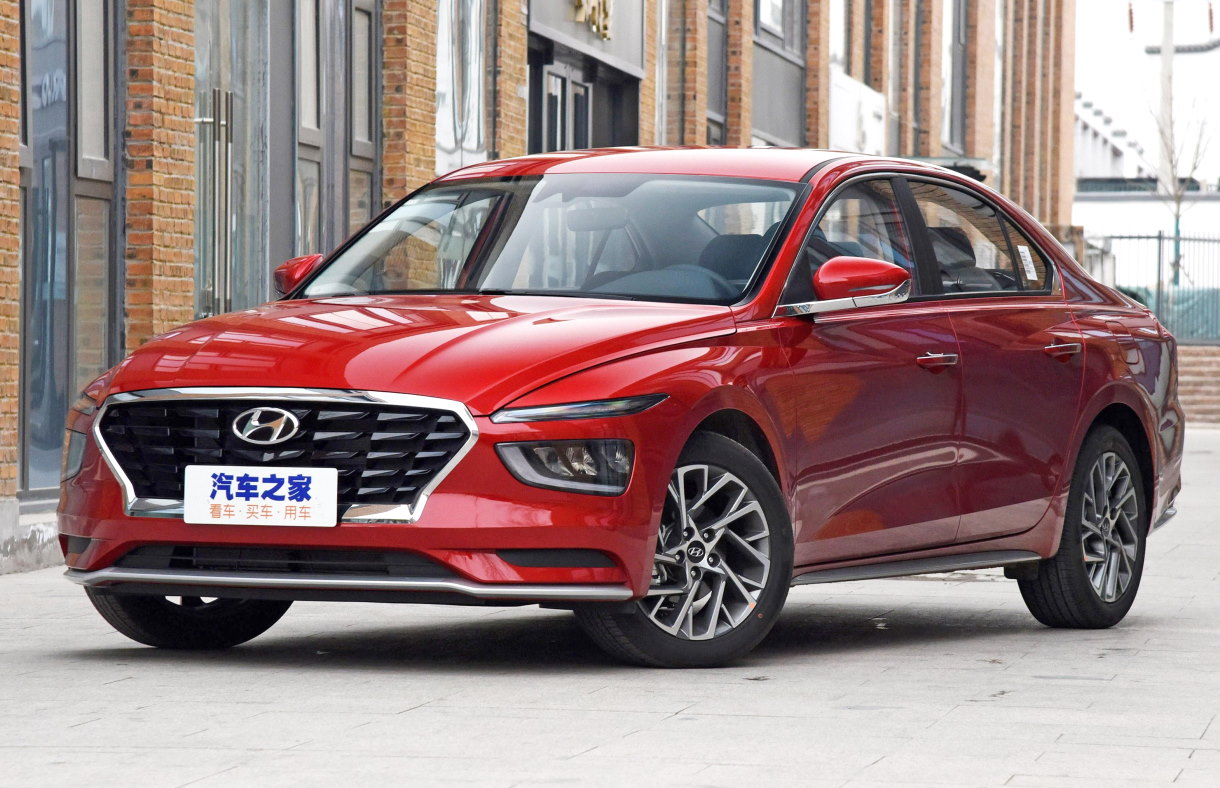 ����� Hyundai Mistra