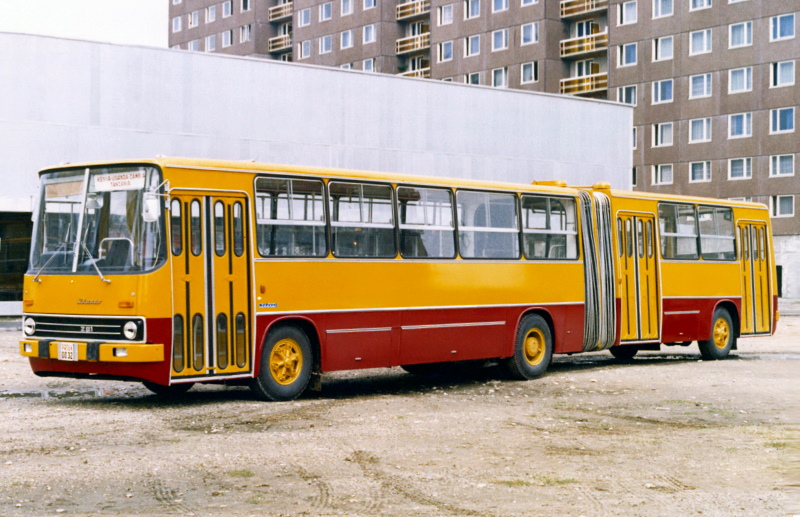 Автобус Ikarus 281