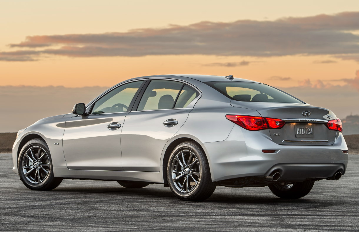 ����� Infiniti�Q50