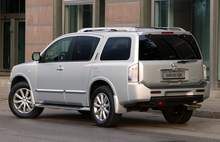 Внедорожник Infiniti QX56, 2004–2010