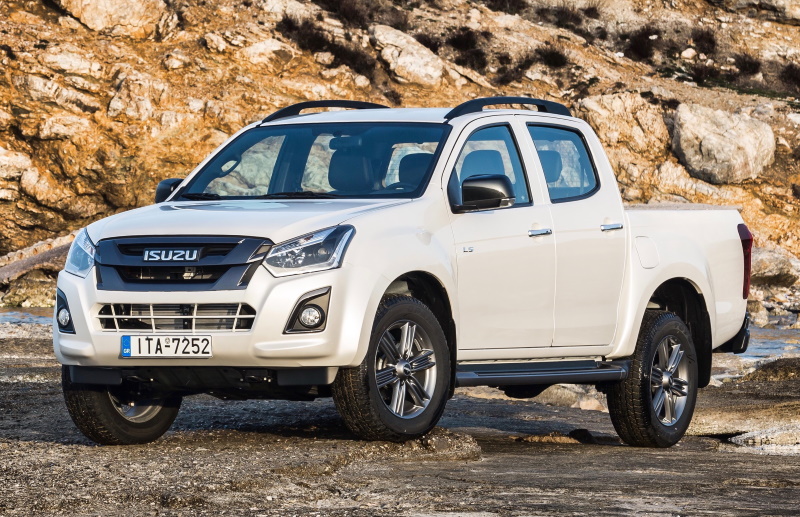 Пикап Isuzu D-Max второго поколения после рестайлинга 2017 года