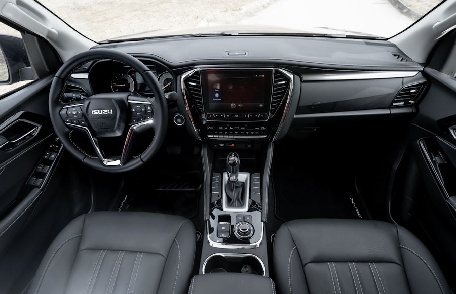 ����� ������������ Isuzu MU-X