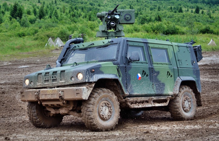 Внедорожник Iveco LMV