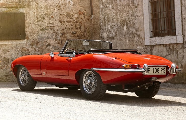 Родстер Jaguar E-Type первой серии, 1961–1967