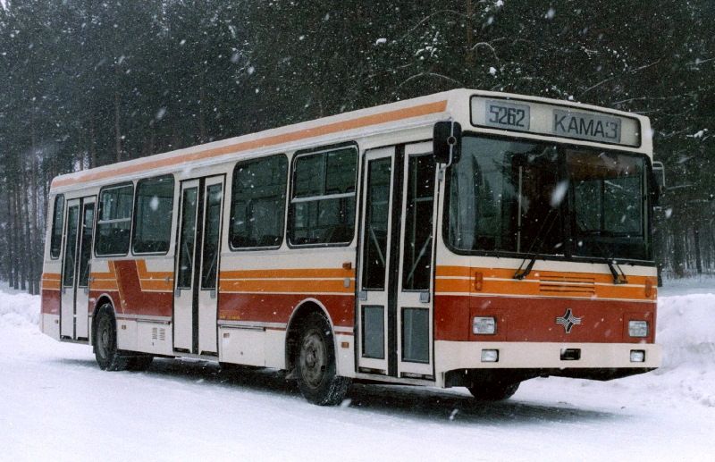 Автобус КамАЗ-5262