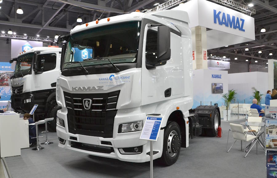 Тягач КамАЗ-54902