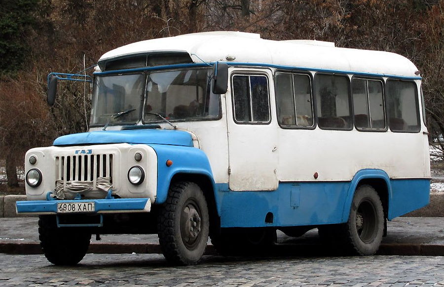 Автобус КАвЗ-3270