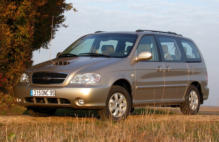 ������� Kia Carnival ������� ��������� (1998-2006)