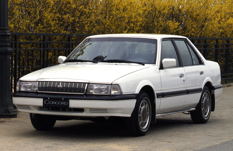 Седан Kia Concord после рестайлинга 1991 года