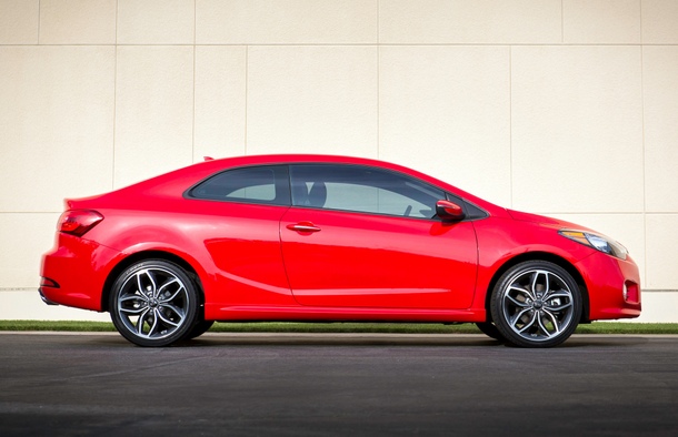 ���� Kia Forte Koup