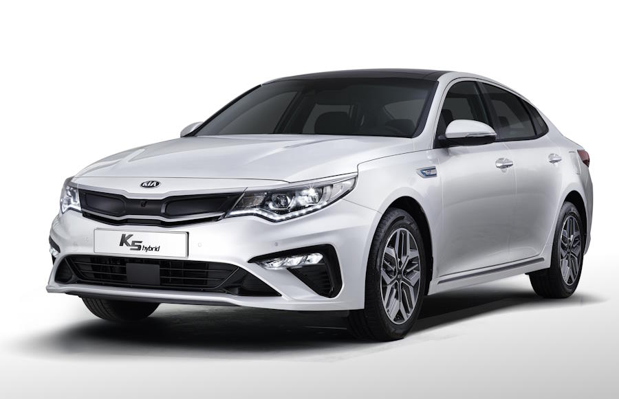 Седан Kia K5 второго поколения