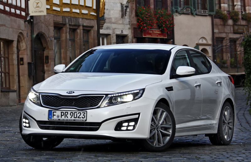 Седан Kia Optima