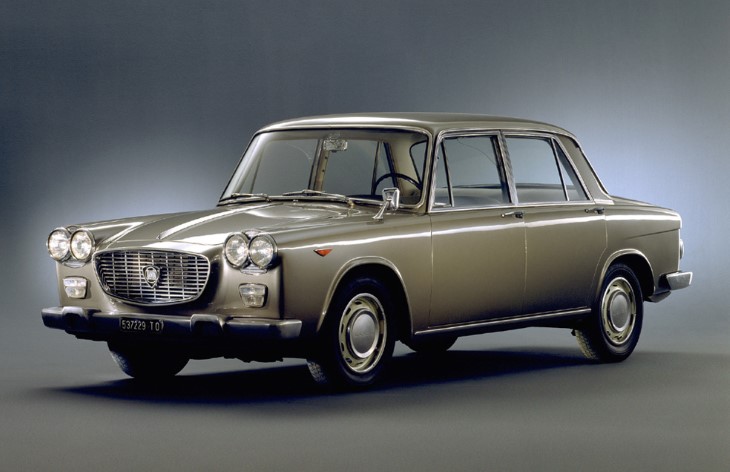 Седан Lancia Flavia первого поколения
