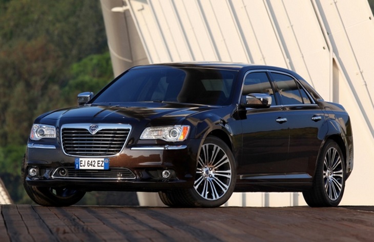 Седан Lancia Thema второго поколения, 2011-2014