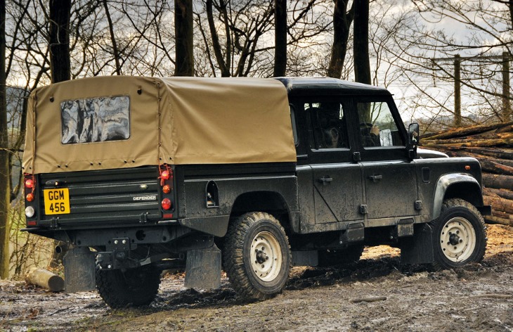 Пикап Land Rover Defender