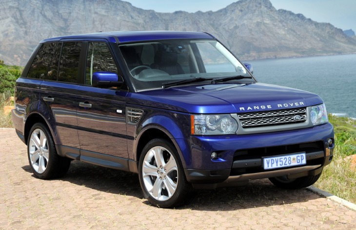 Внедорожник Range Rover Sport первого поколения после рестайлинга