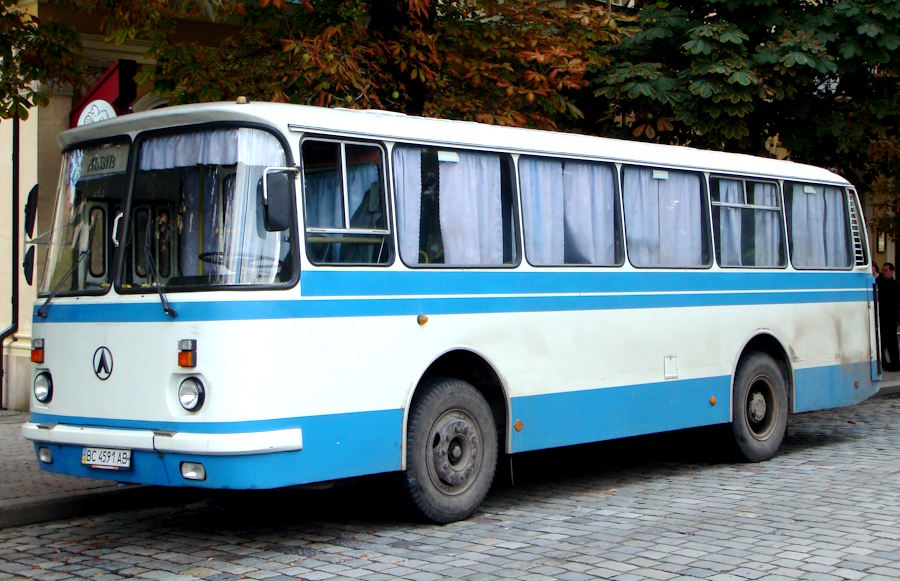 Автобус ЛАЗ-965Н Львов