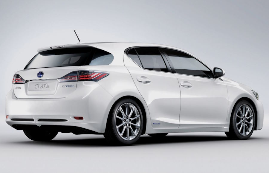 ������� Lexus CT 200h
