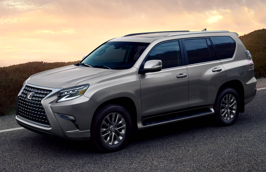 Внедорожник Lexus GX 460 второго поколения после рестайлинга 2019 года