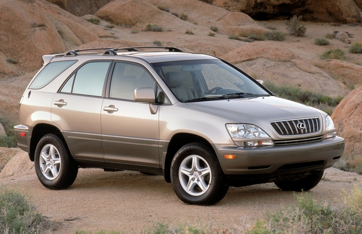 Кроссовер Lexus RX 300 первого поколения, 1998–2003