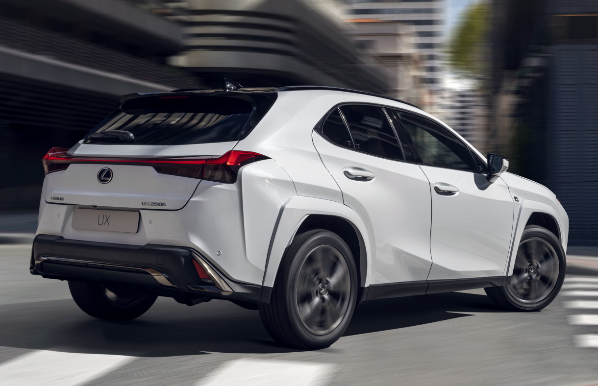 Lexus UX