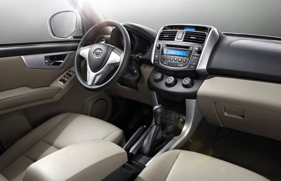 Салон кроссовера Lifan X60