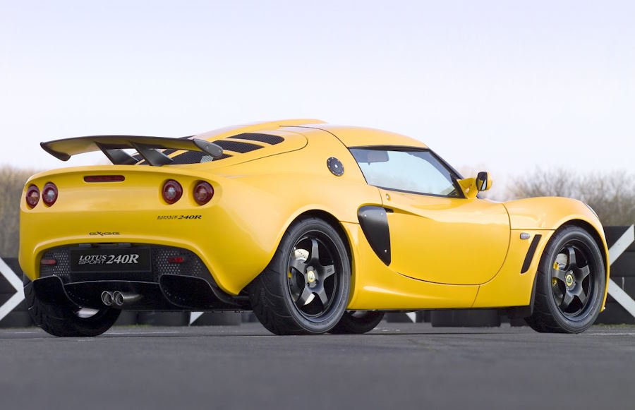 Купе Lotus Exige
