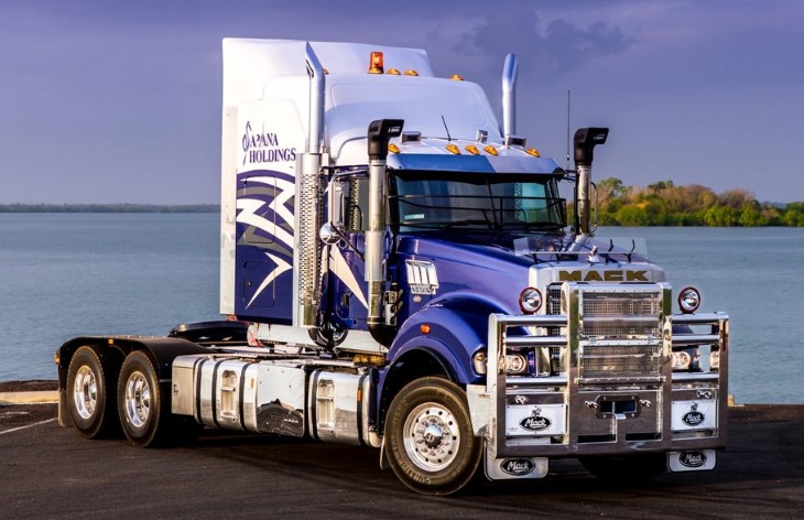 �������� ���������� Mack Titan