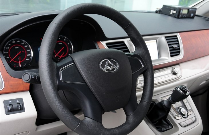 �������� �������� Maxus G10