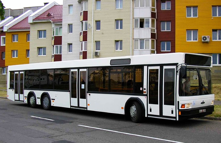 Автобус МАЗ-107