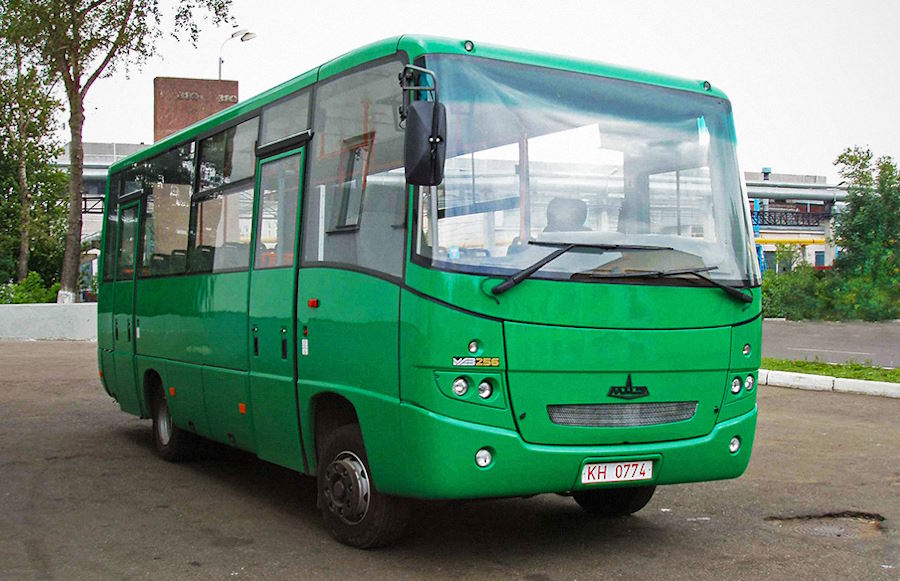 Автобус МАЗ-256