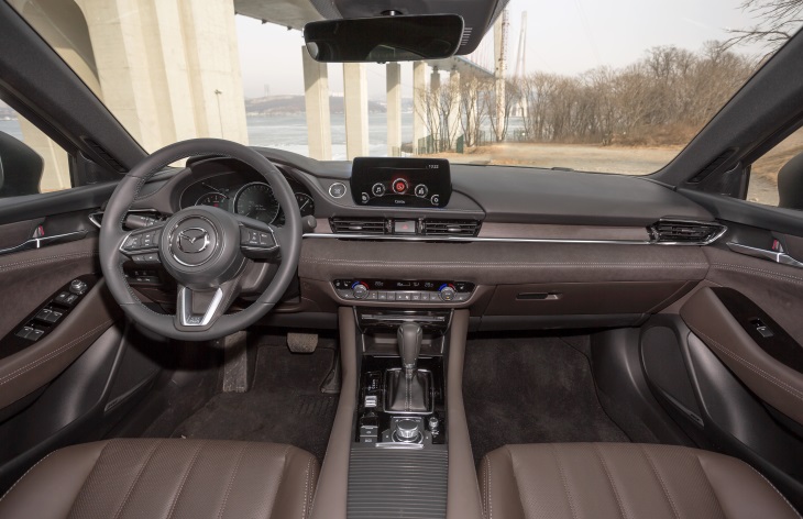 �������� ������ Mazda 6