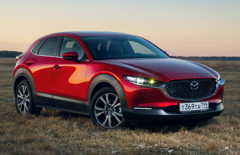 ��������� Mazda CX-30