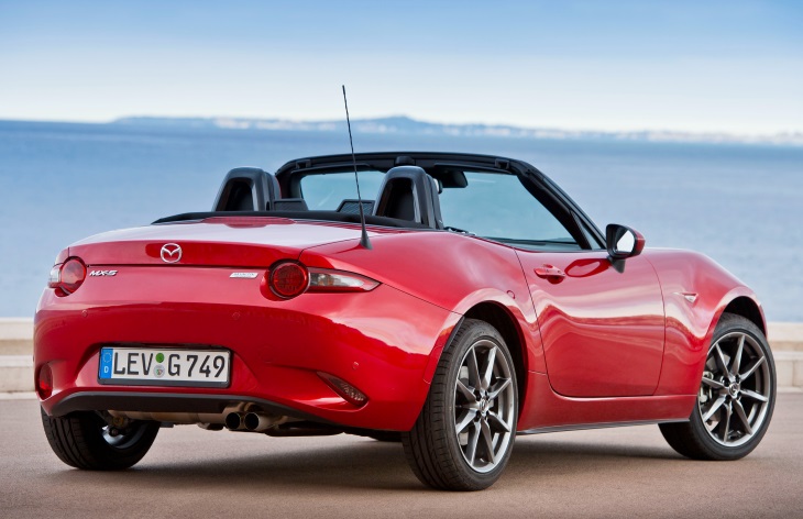 ������� Mazda MX-5