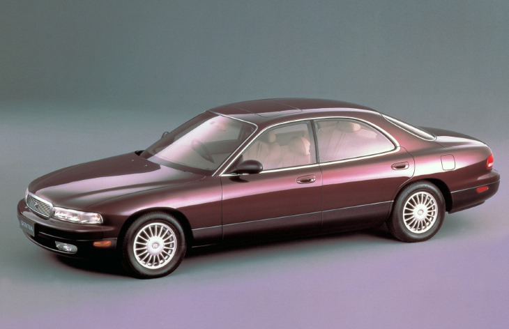 Седан Mazda Sentia первого поколения, 1991-1995