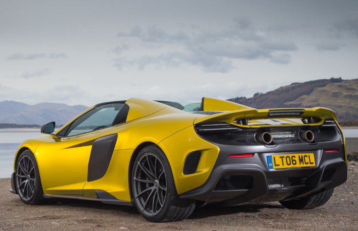 ������� McLaren 675LT Spider