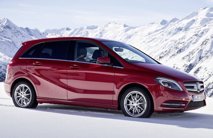 Компактвэн Mercedes-Benz B-класса второго поколения (W246)