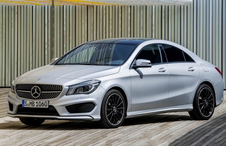 Седан Mercedes-Benz CLA первого поколения, 2013–2018