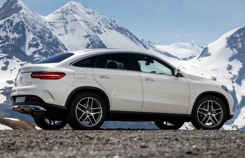 Кроссовер Mercedes-Benz GLE Coupe первого поколения