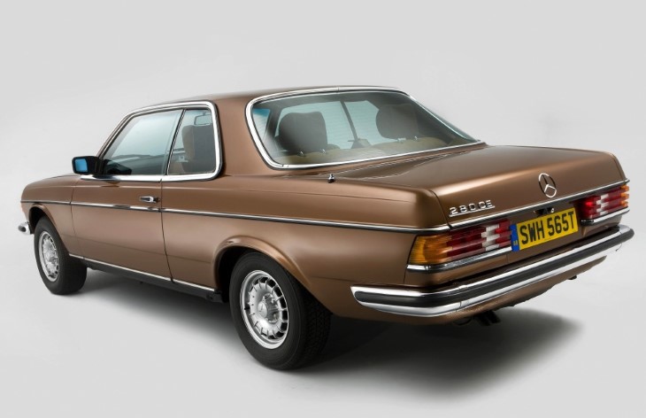 Купе Mercedes-Benz W123