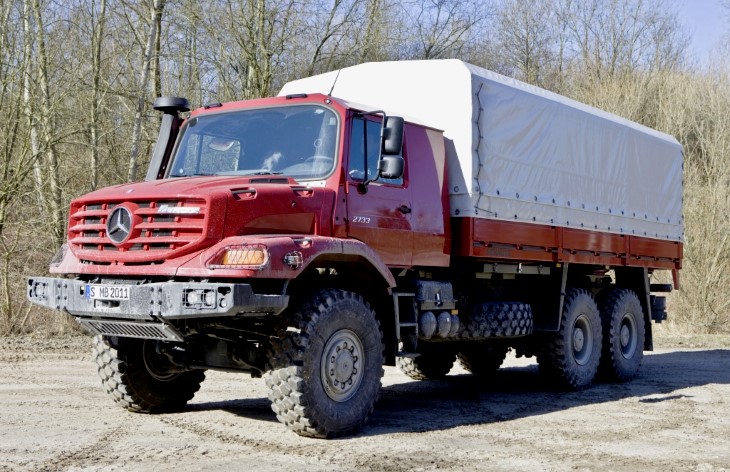 Грузовой автомобиль Mercedes-Benz Zetros
