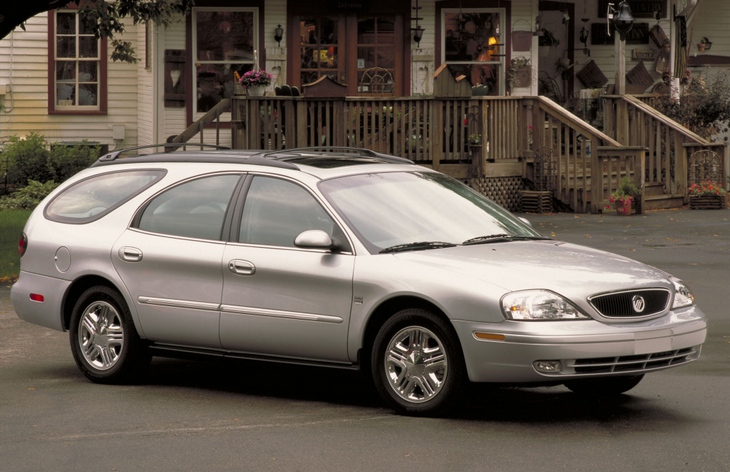 Универсал Mercury Sable четвертого поколения (2000–2005)