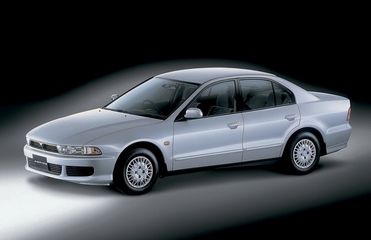 Седан Mitsubishi Aspire, 1998-2002