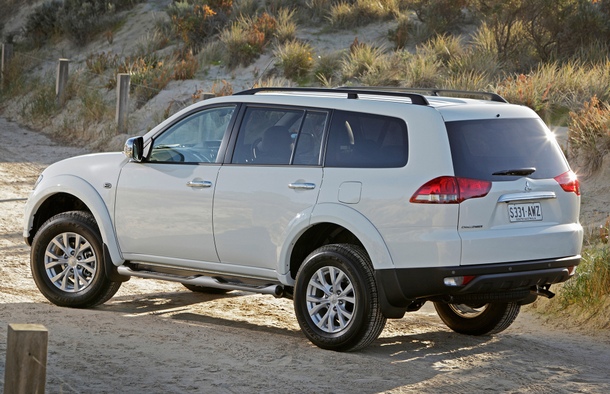 ����������� Mitsubishi Challenger